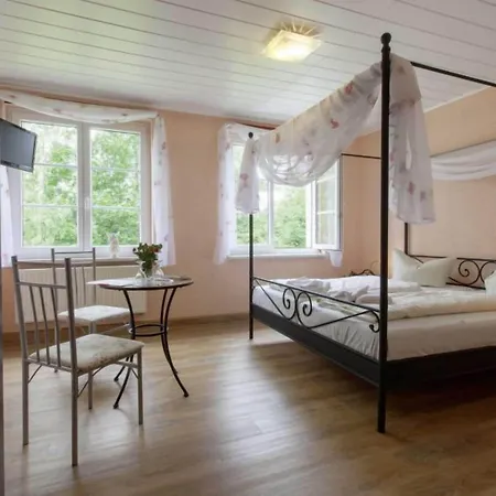 Kraeuterbaude Guest house Saupsdorf