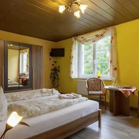 Kraeuterbaude Guest house Saupsdorf