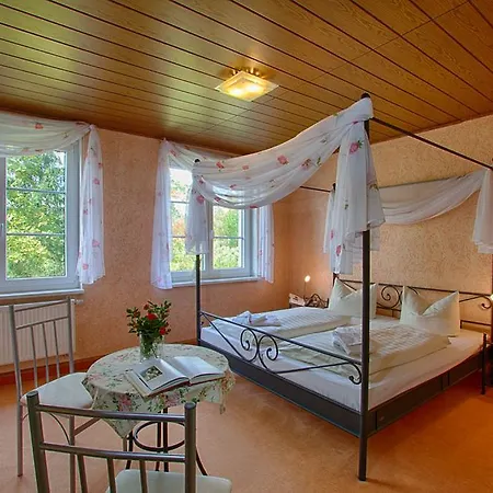 Pensionat Kraeuterbaude 3*