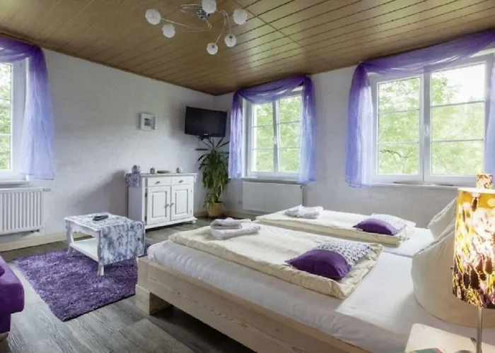 ゲストハウス Kraeuterbaude